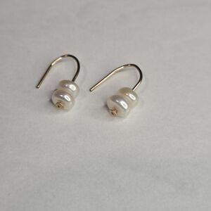 Gold-filled Small Hook Double Pearl Earrings